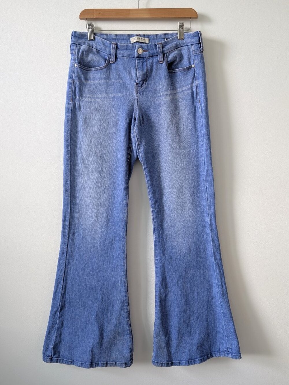GUESS Charlotte Flare Mid-Rise Flare Jeans | Size 29P